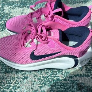 Nike Women's Pink Running Shoes
